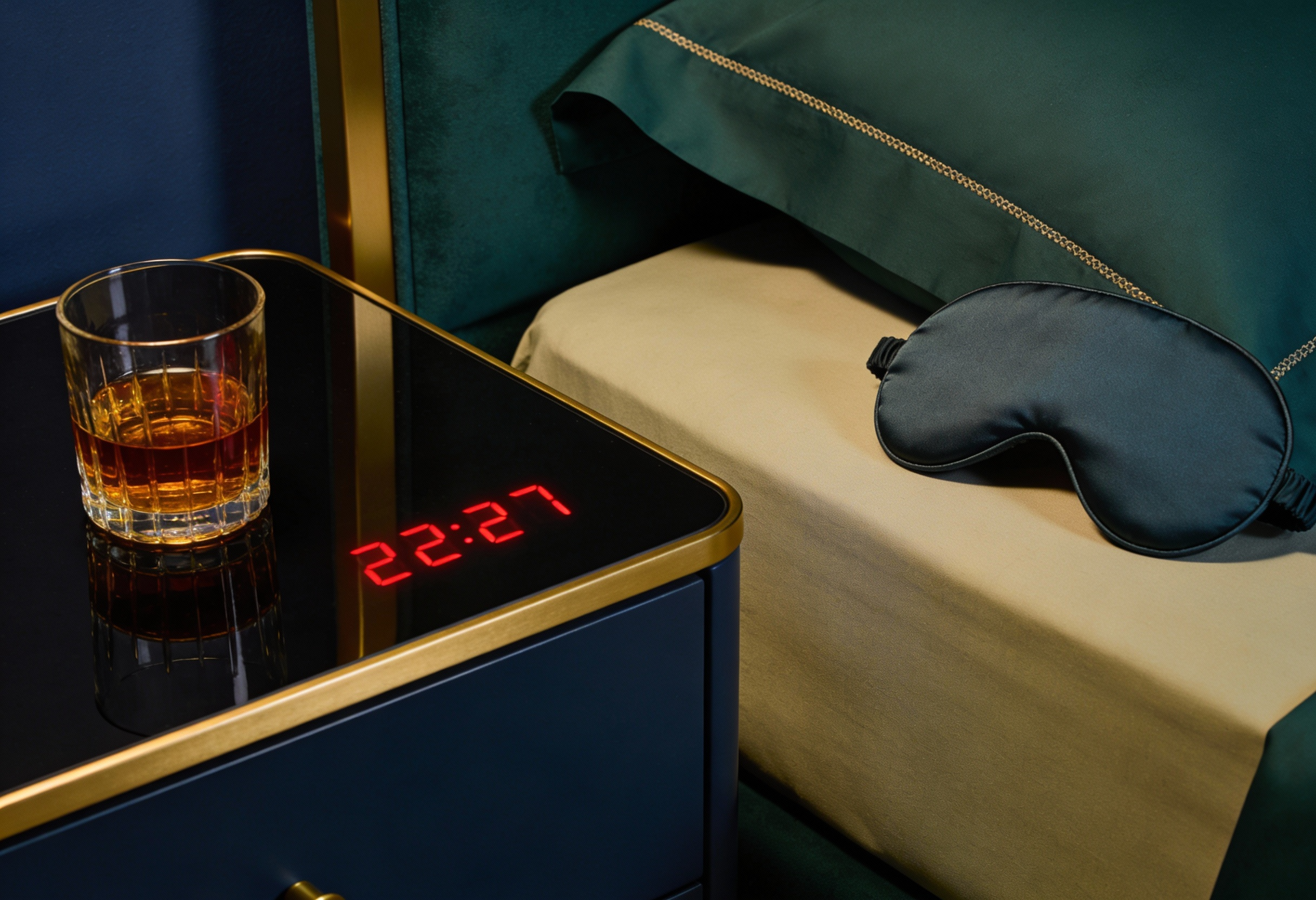 Sleep and Alcohol: Why It Knocks You Out but Wrecks Your Night